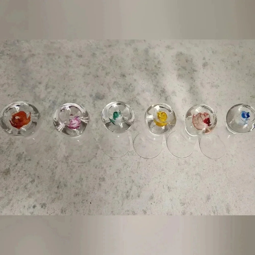 ‎Cordial glasses